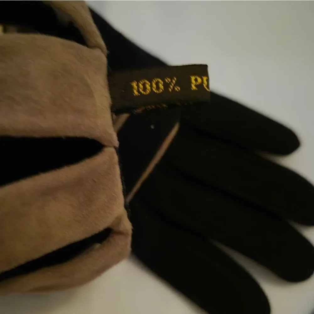 Bottega Veneta Vtg 90s Black and Tan Suede Leather Gloves